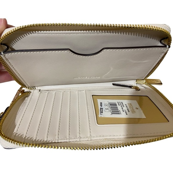 NWT Michael Kors Light Cream Emilia Tote & Jet Set Travel Phone Case - Picture 11 of 12